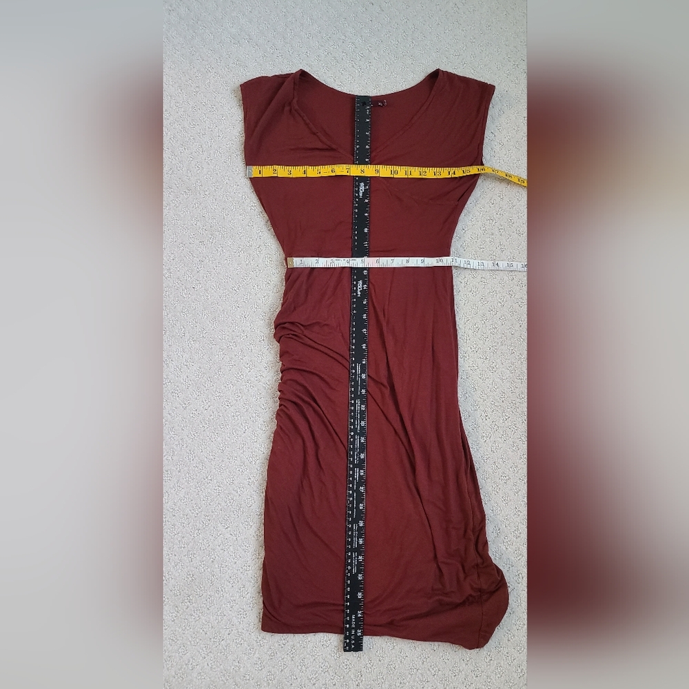 Prana Shayla Faux Wrap Ruched‎ Side Dress in Raisin Size XS - Picture 5 of 7
